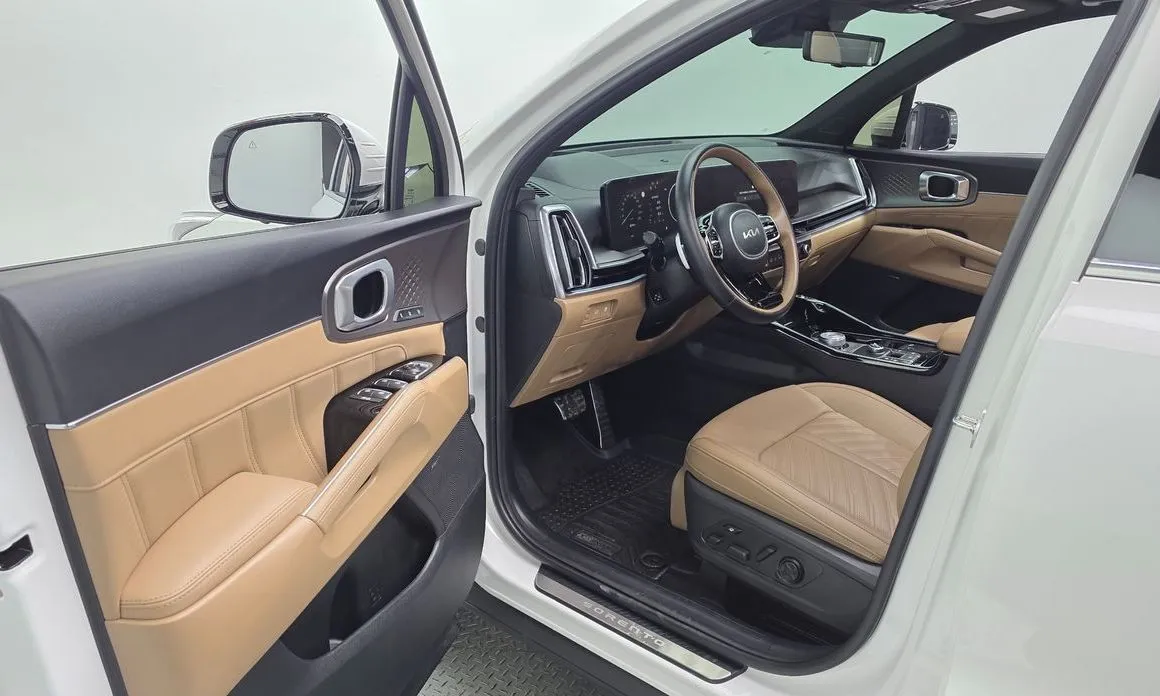 Kia Sorento — фото 8