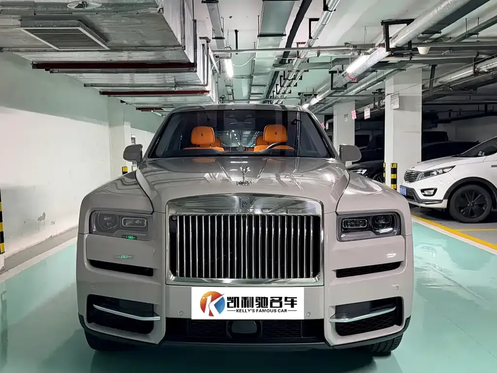 Rolls-Royce Cullinan — фото 1