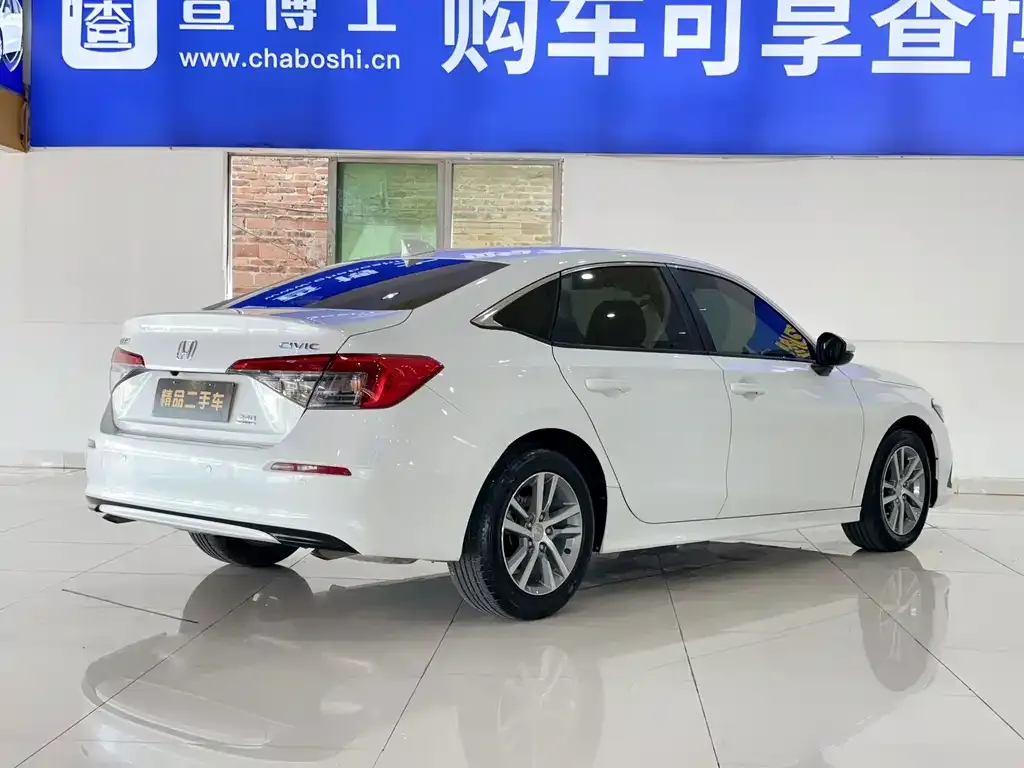 Honda Civic — фото 10