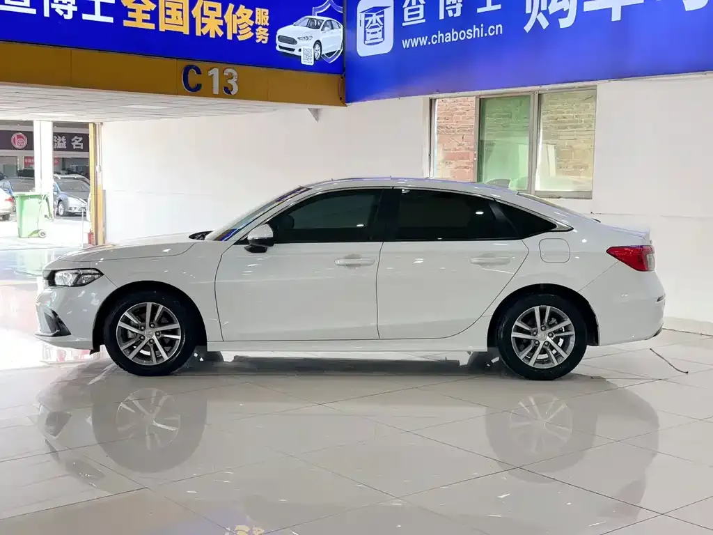 Honda Civic — фото 9
