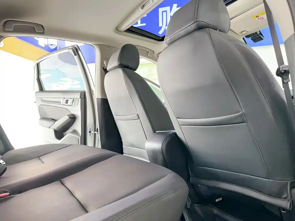 Honda Civic — фото 3