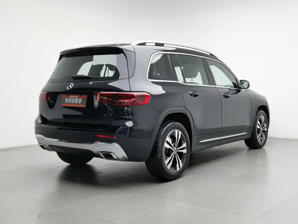 Mercedes-Benz GLB — фото 3