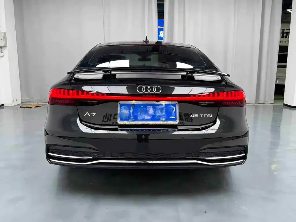 Audi A7 — фото 4