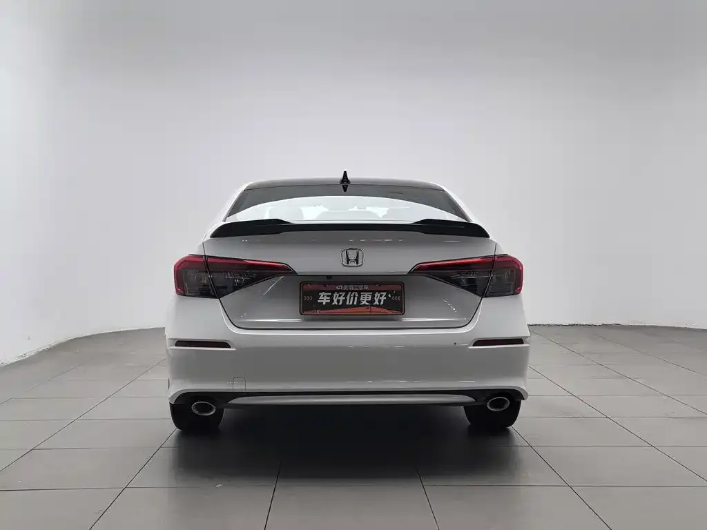 Honda Civic — фото 5