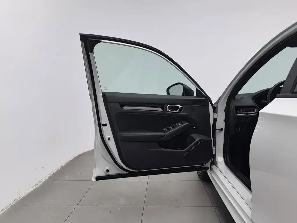 Honda Civic — фото 8