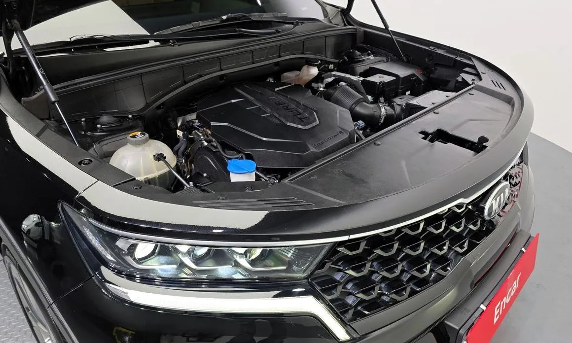 Kia Sorento — фото 9