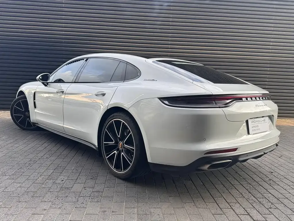 Porsche Panamera — фото 5