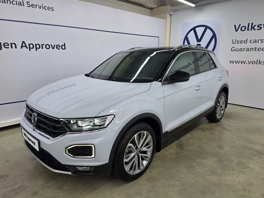 Volkswagen T-Roc — фото 1