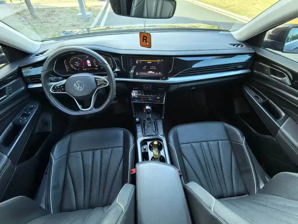 Volkswagen Passat — фото 3