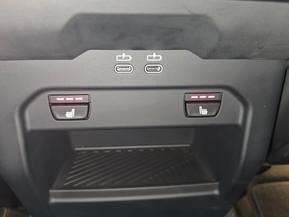 BMW 5-Series — фото 10