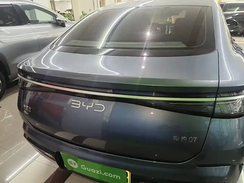 BYD Seal 07 DM-i — фото 4