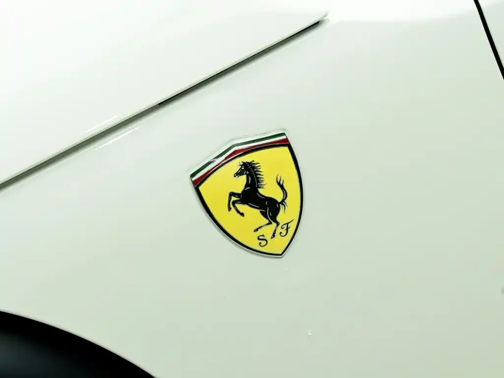 Ferrari Purosangue — фото 2