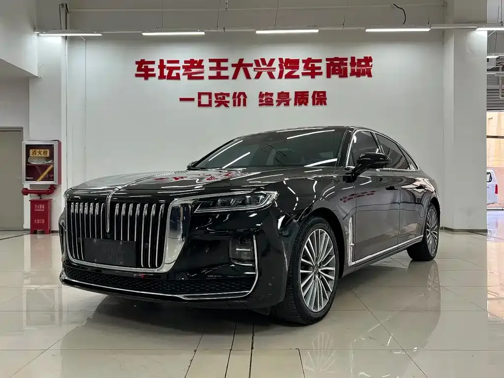 Hongqi H9 — фото 1