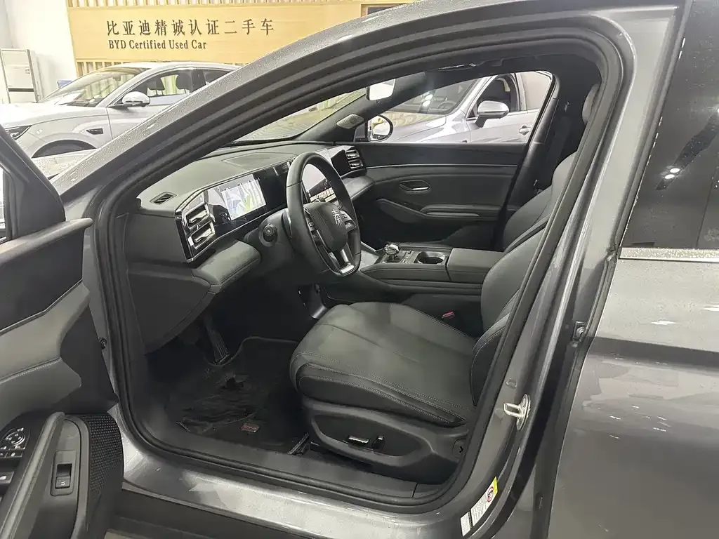 BYD Qin L — фото 3