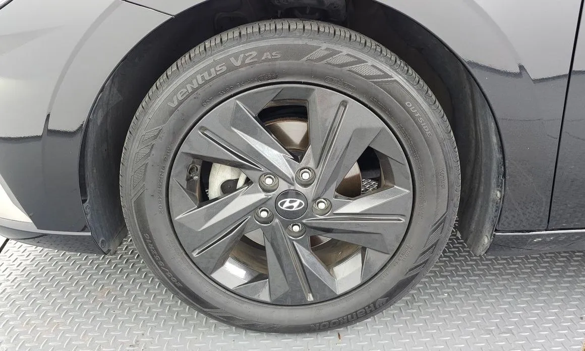 Hyundai AVANTE — фото 6