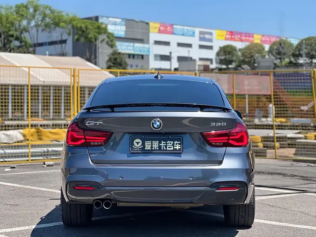 BMW 3 Series GT — фото 5