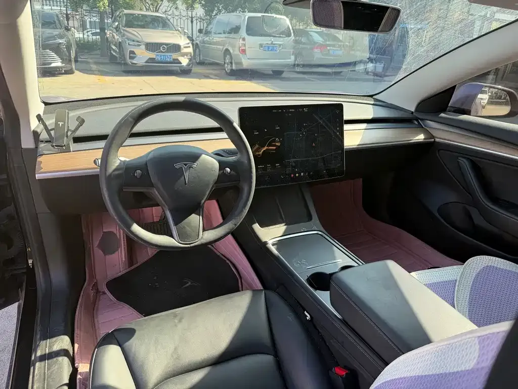 Tesla Model 3 — фото 6