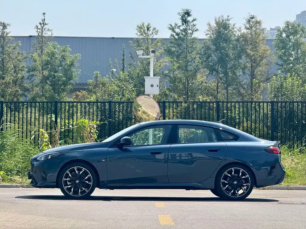 BMW 2 Series — фото 10