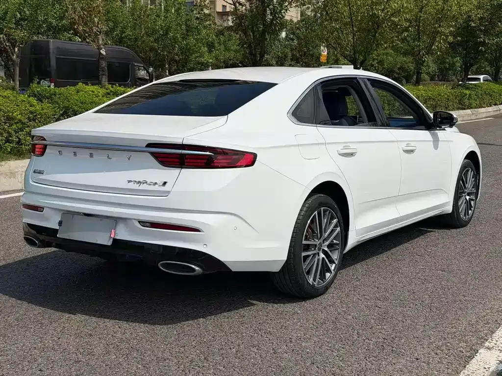 Geely Xingrui — фото 10