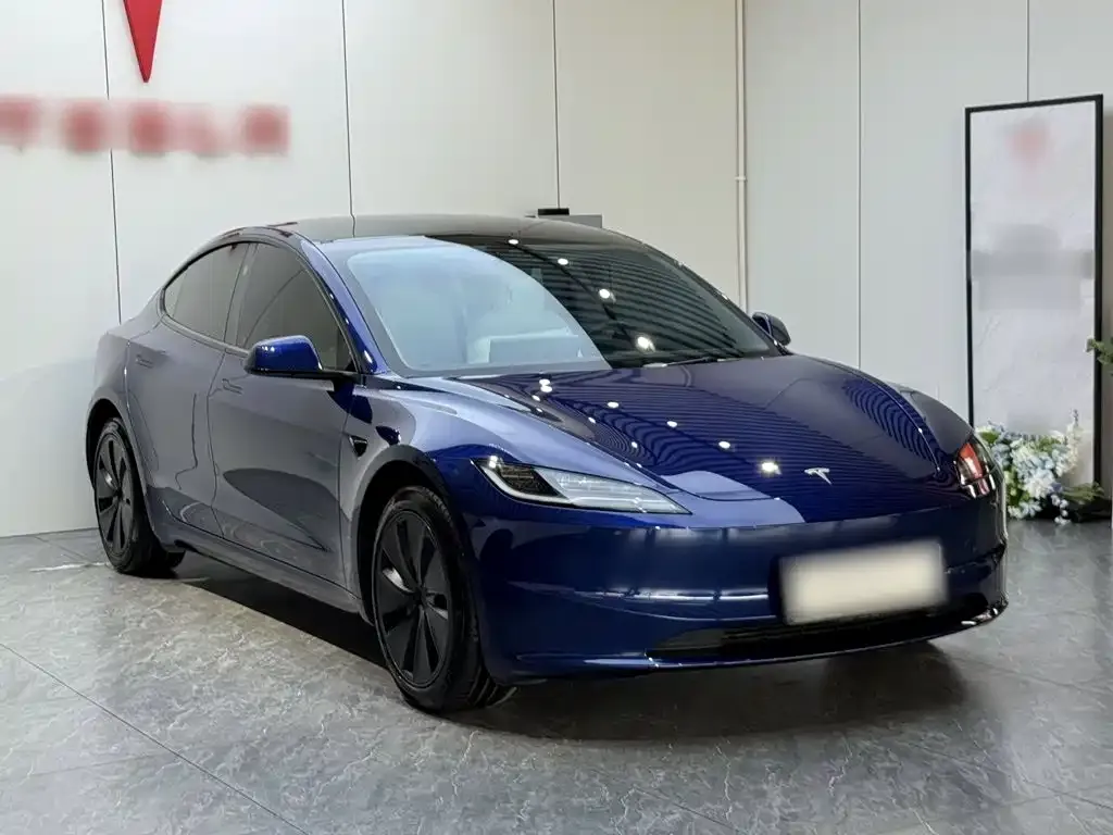 Tesla Model 3 — фото 3