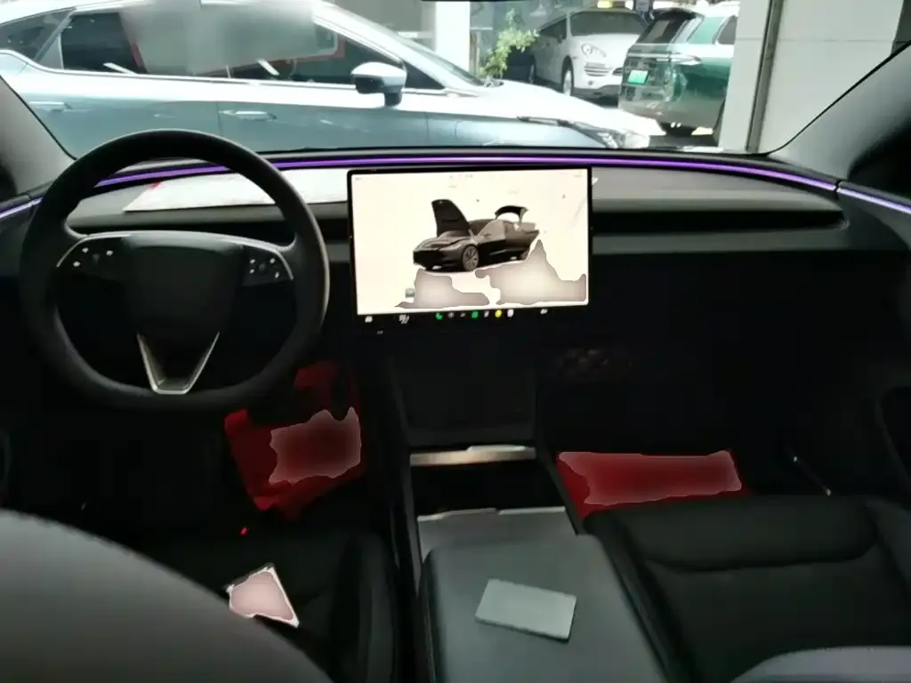 Tesla Model 3 — фото 2