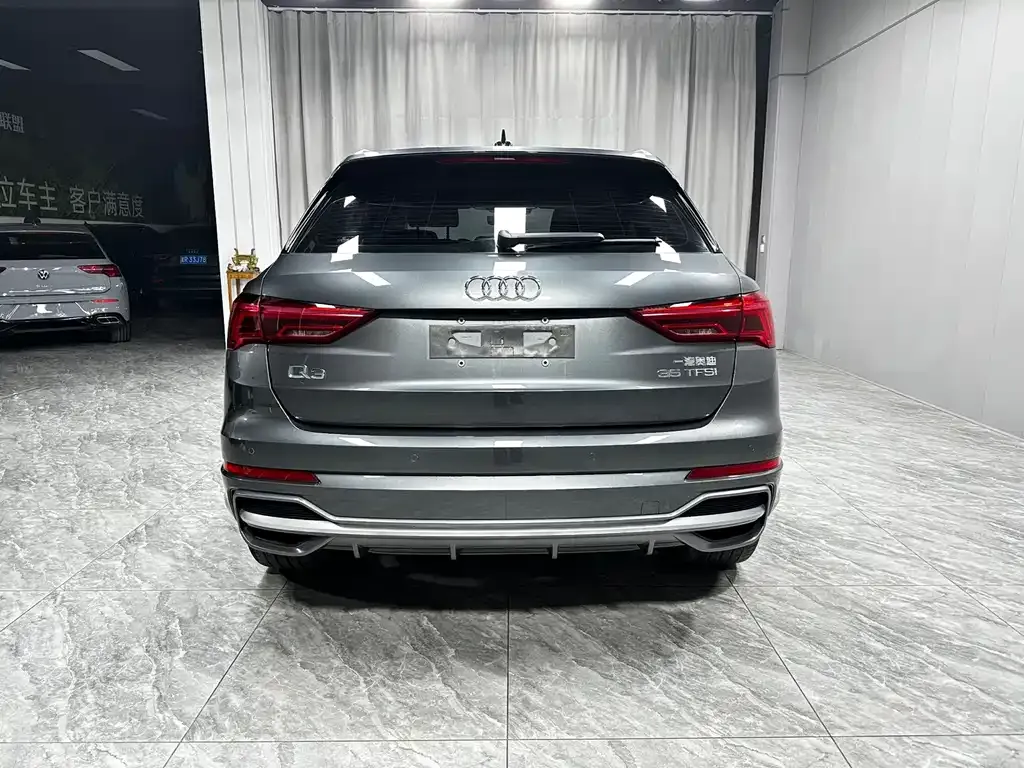 Audi Q3 — фото 4