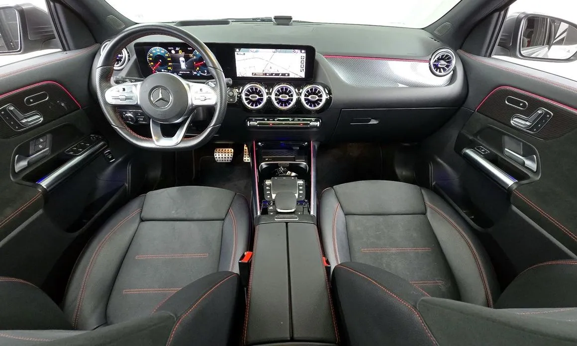 Mercedes-Benz GLA-Class — фото 10