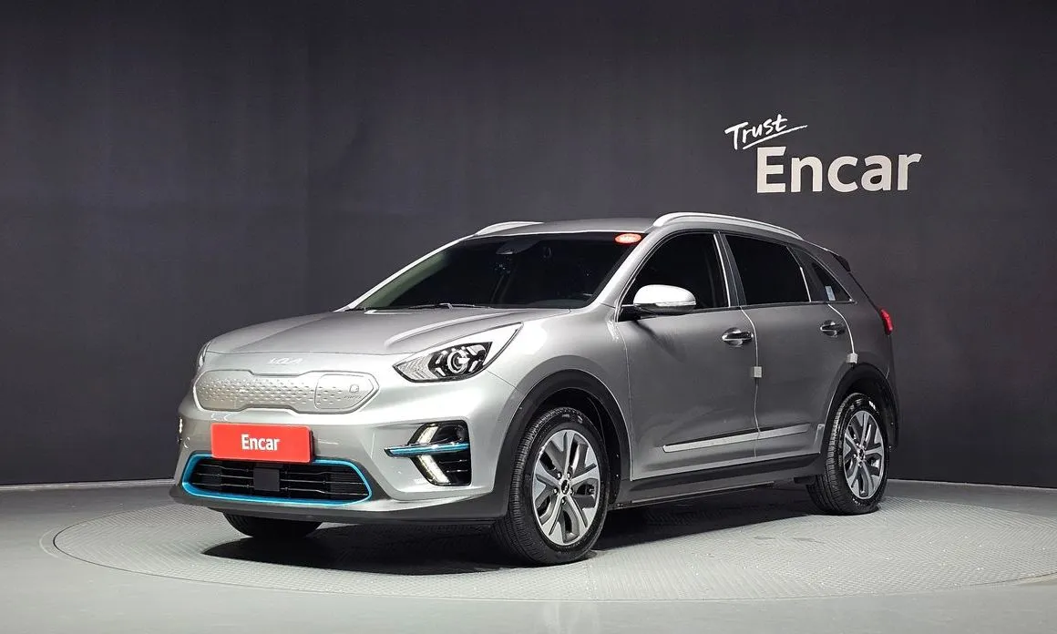 Kia Niro — фото 1