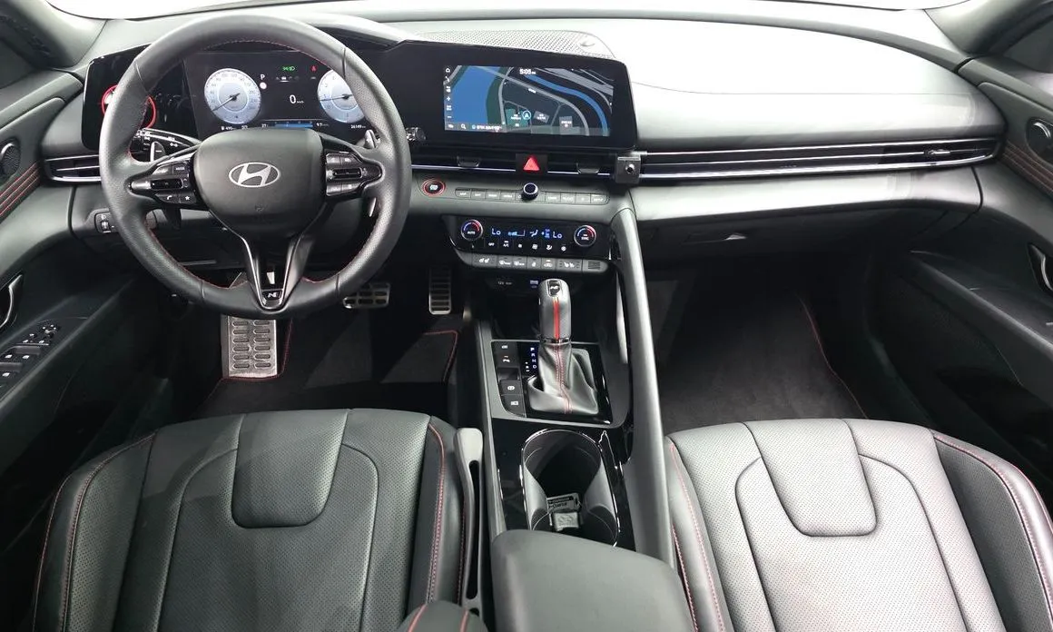 Hyundai AVANTE — фото 6