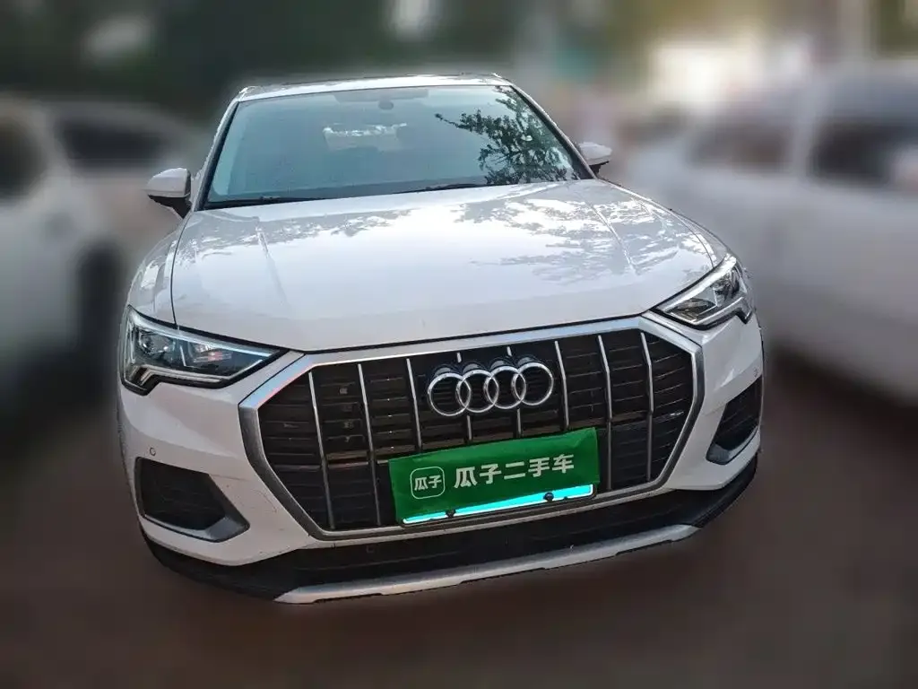 Audi Q3 — фото 8