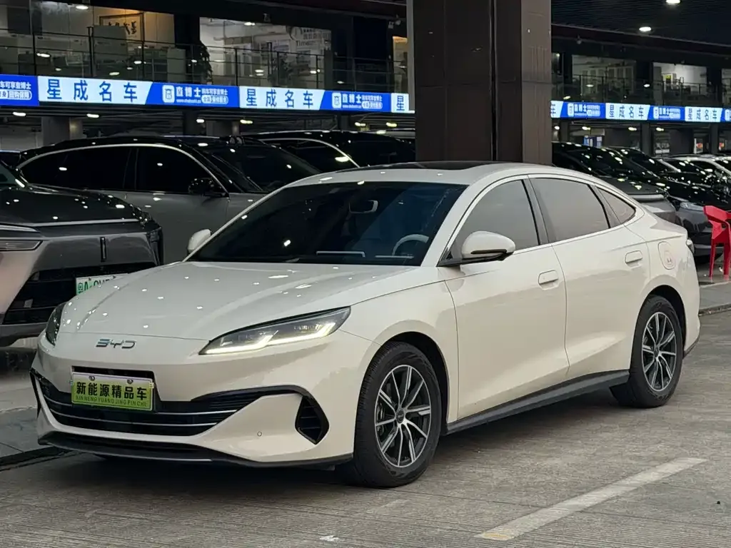 BYD Seal 06 — фото 1