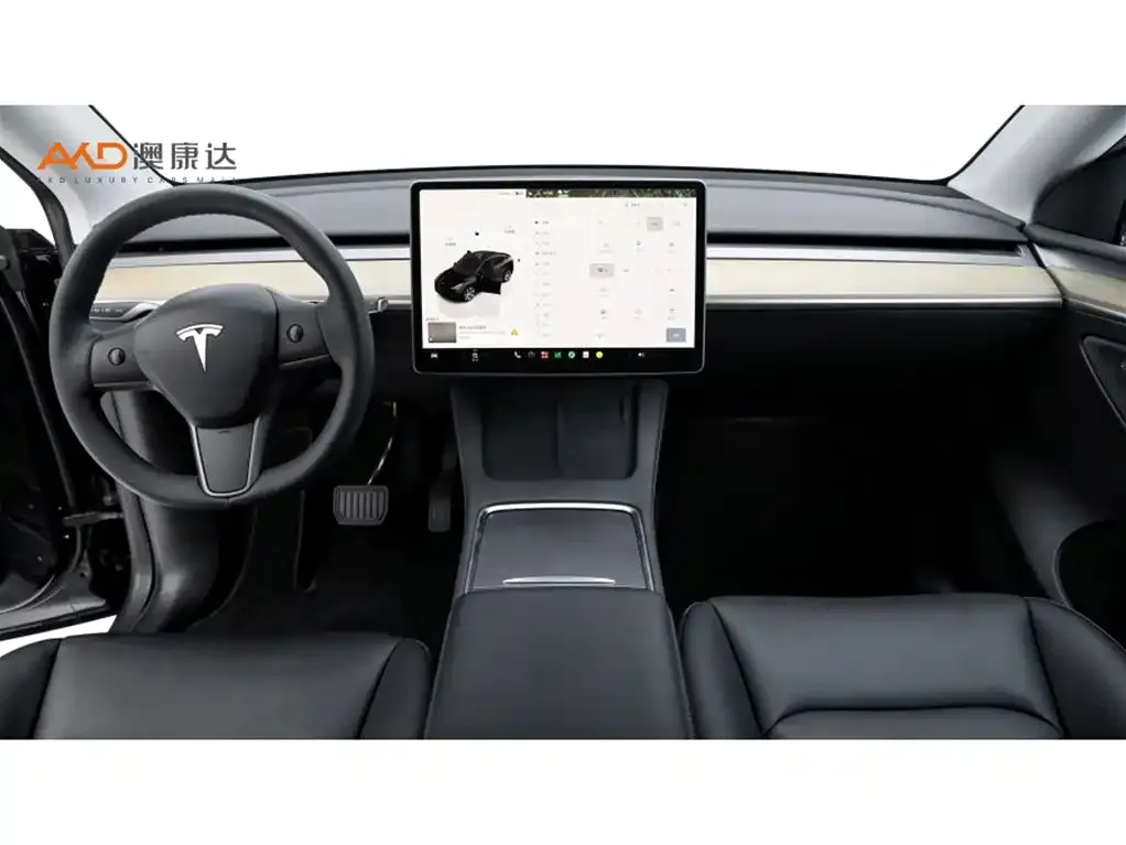 Tesla Model Y — фото 6