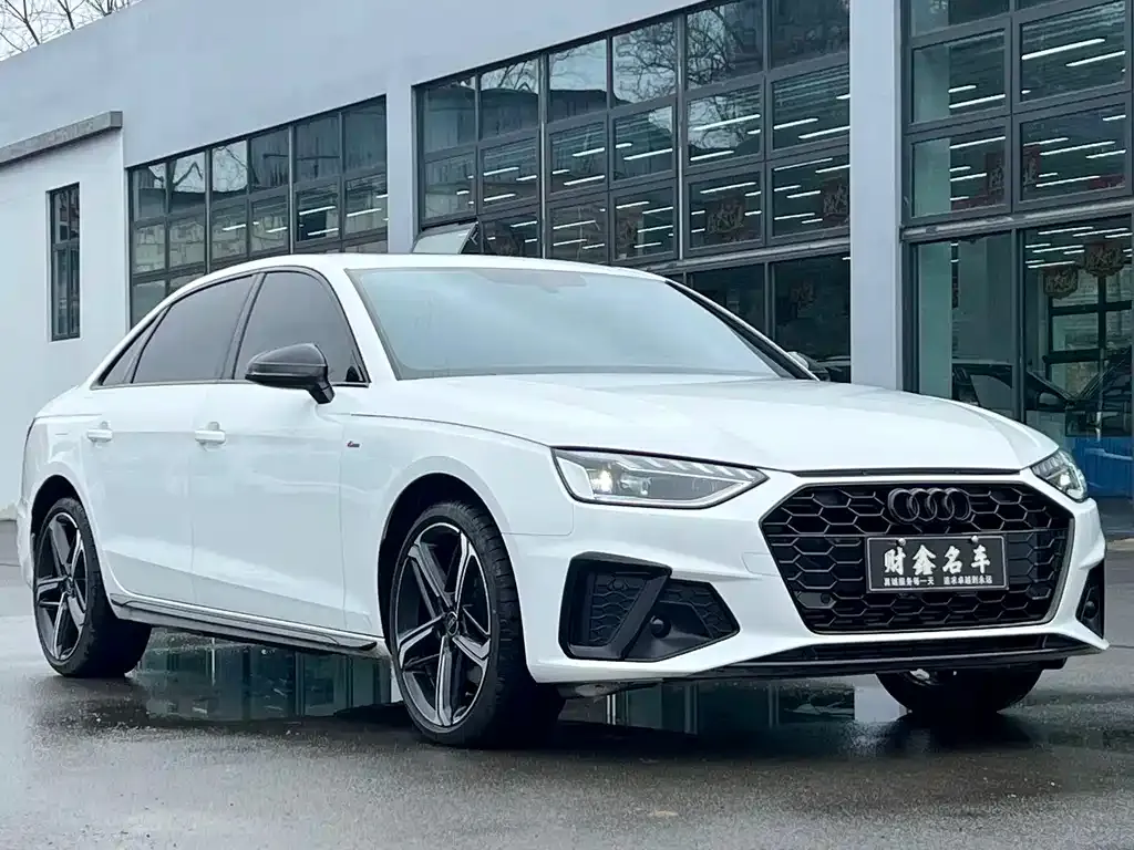 Audi A4L — фото 3