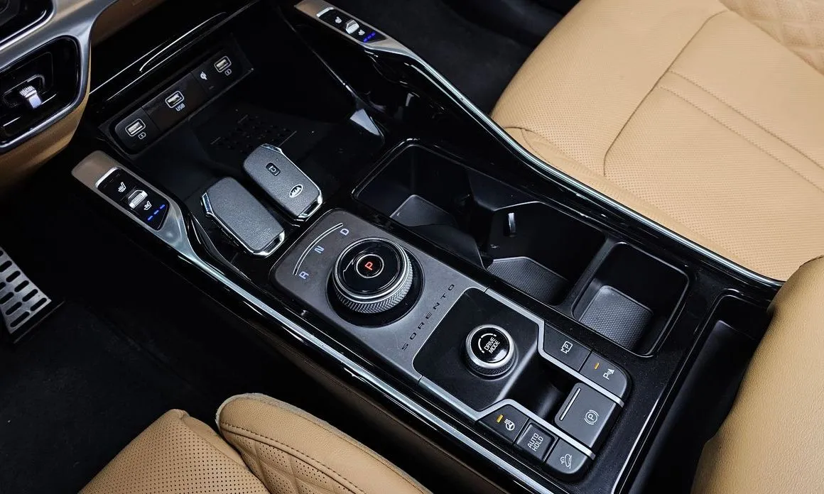 Kia Sorento — фото 2
