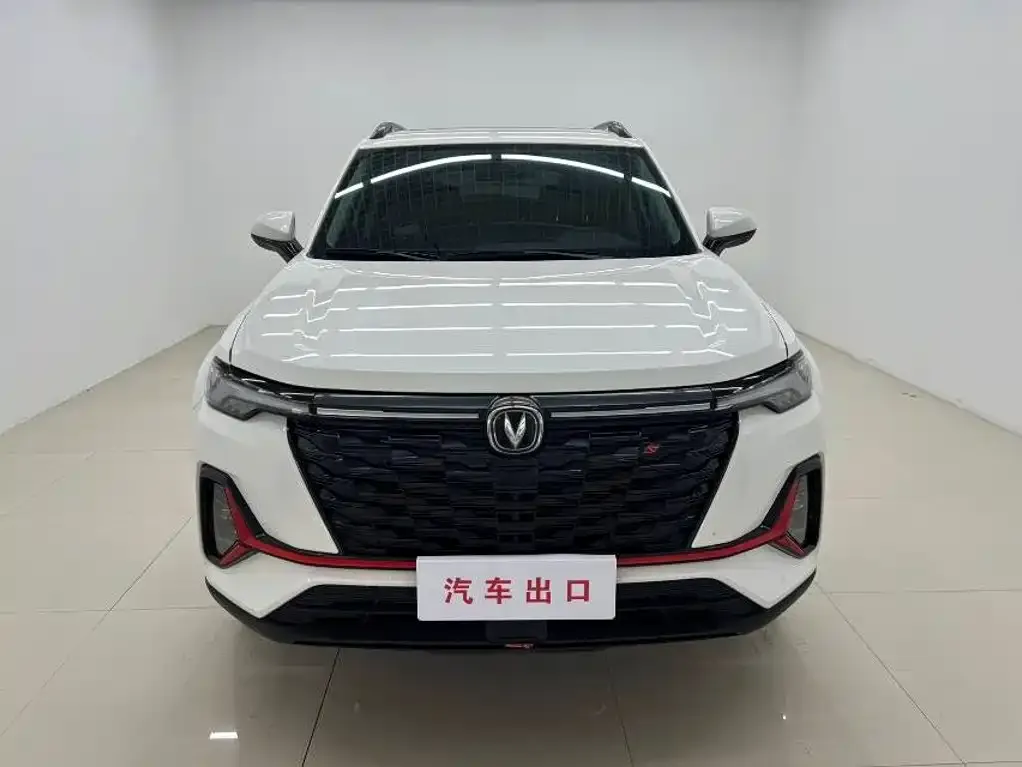 Changan CS35PLUS — фото 3