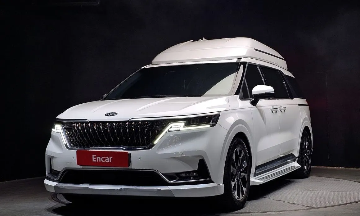 Kia Carnival — фото 1