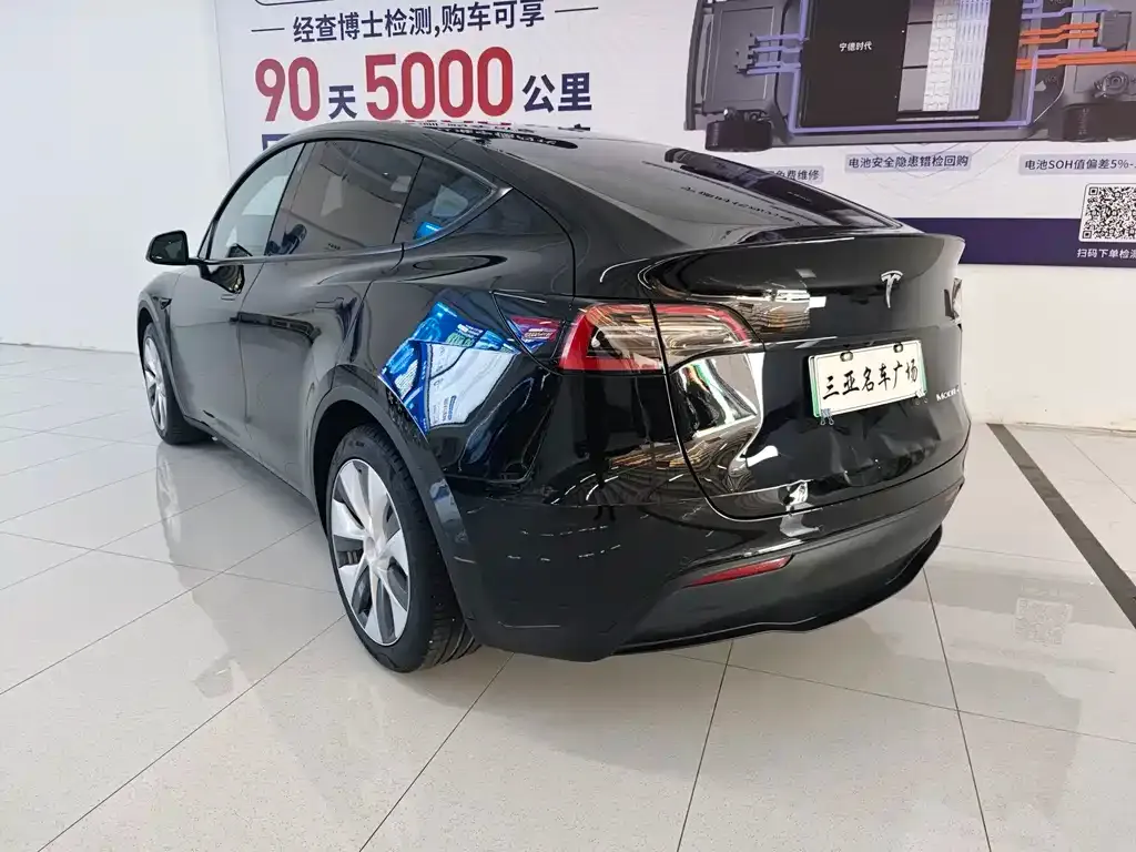 Tesla Model Y — фото 5