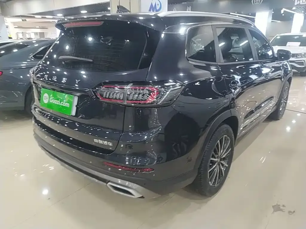 Chery Tiggo 8 — фото 10