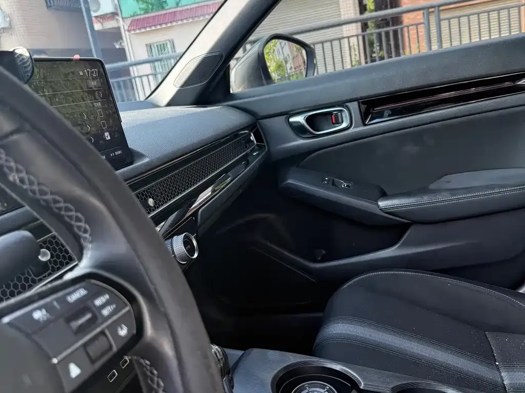 Honda Civic — фото 2
