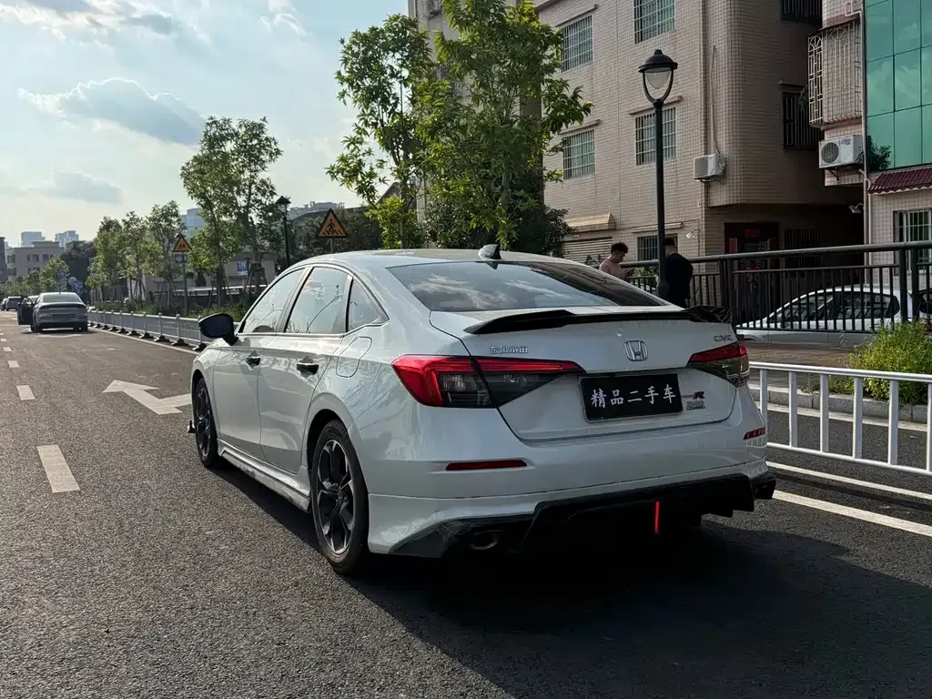 Honda Civic — фото 7