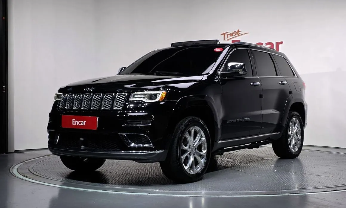 Jeep Cherokee — фото 1