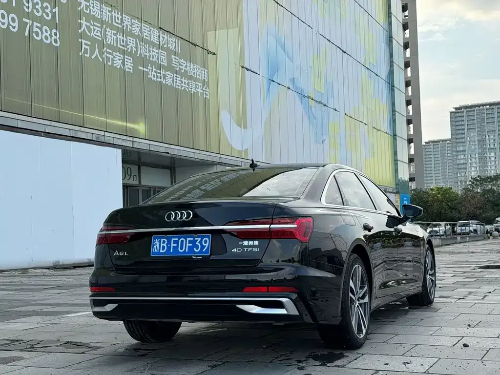 Audi A6L — фото 8