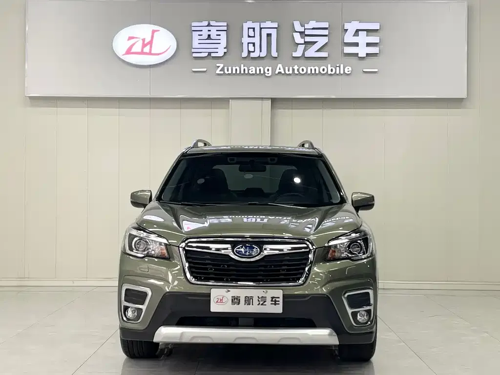 Subaru Forester — фото 2