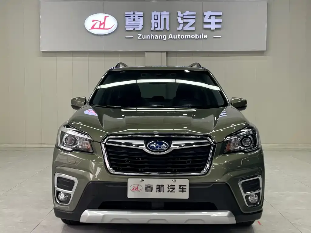 Subaru Forester — фото 6