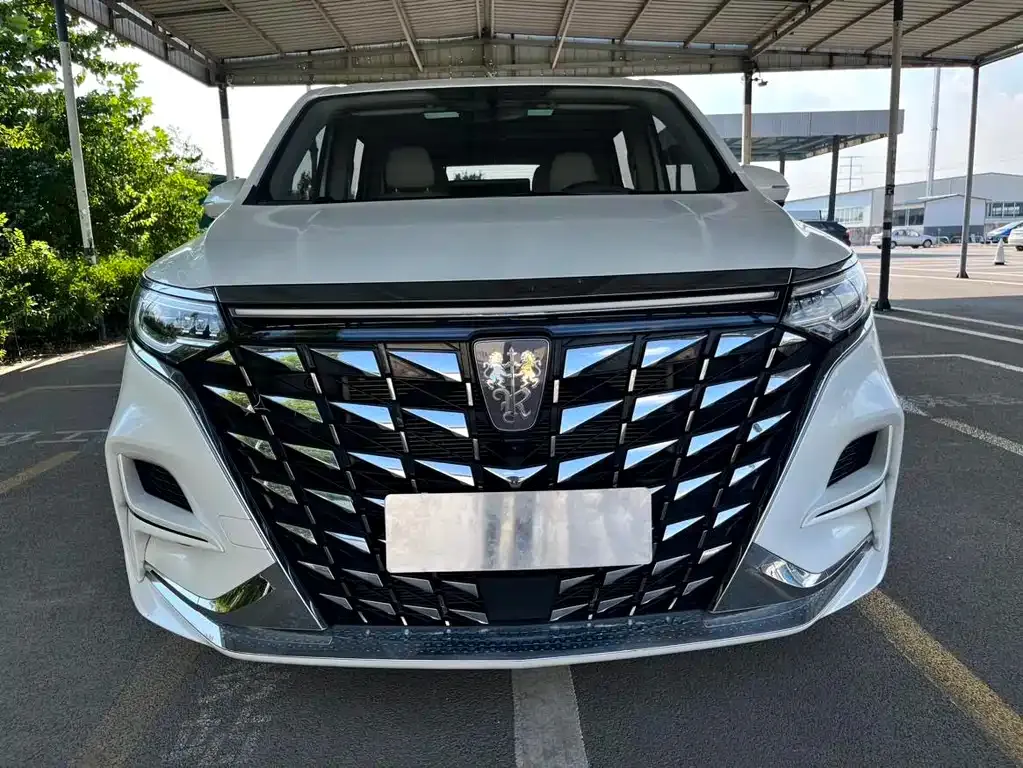 Roewe iMAX8 New Energy — фото 2