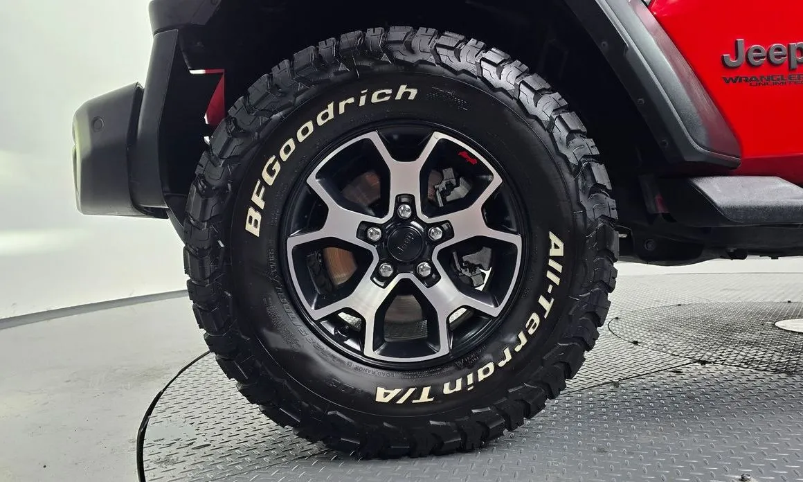 Jeep Wrangler — фото 9