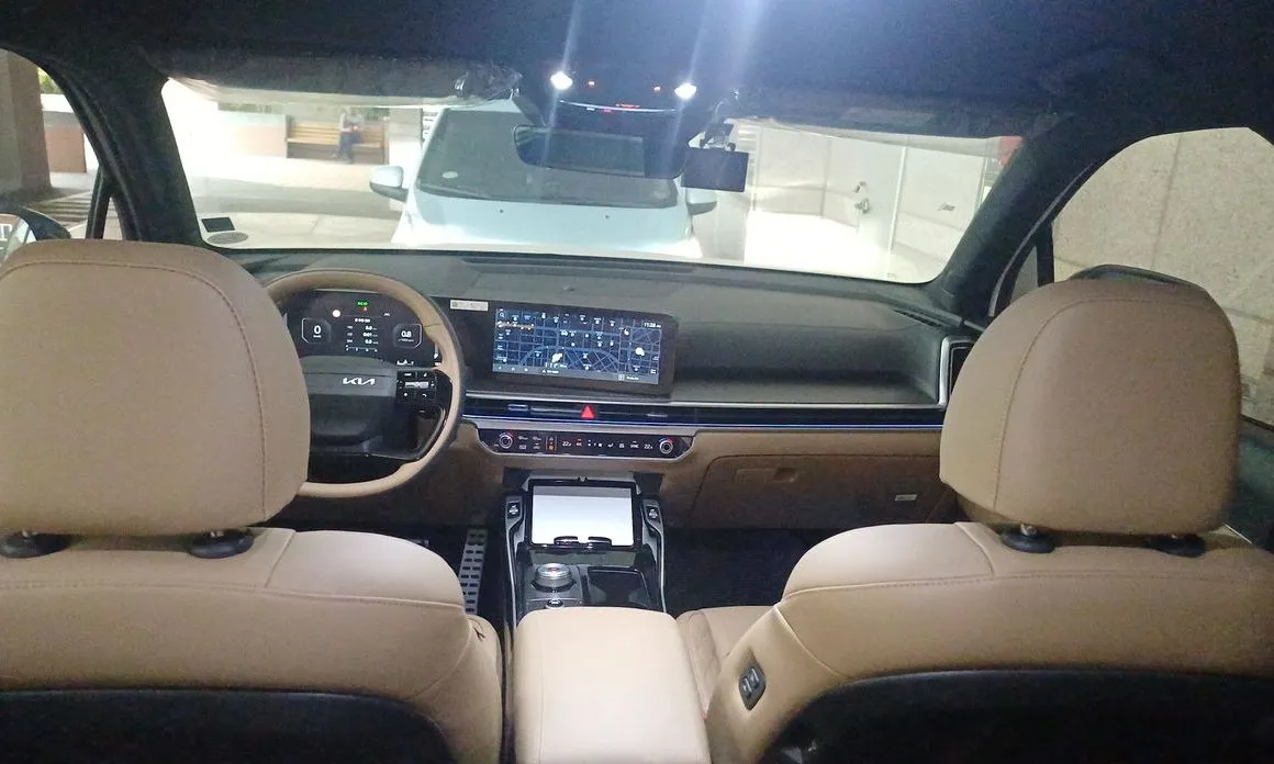 Kia Sorento — фото 7