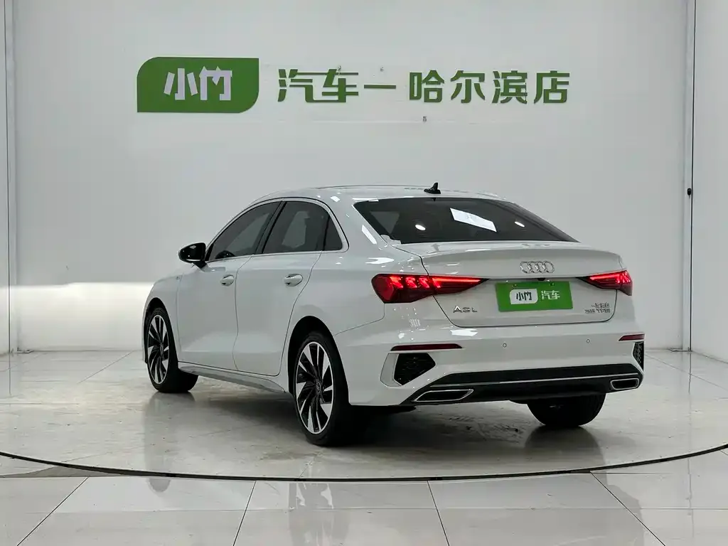 Audi A3 — фото 2