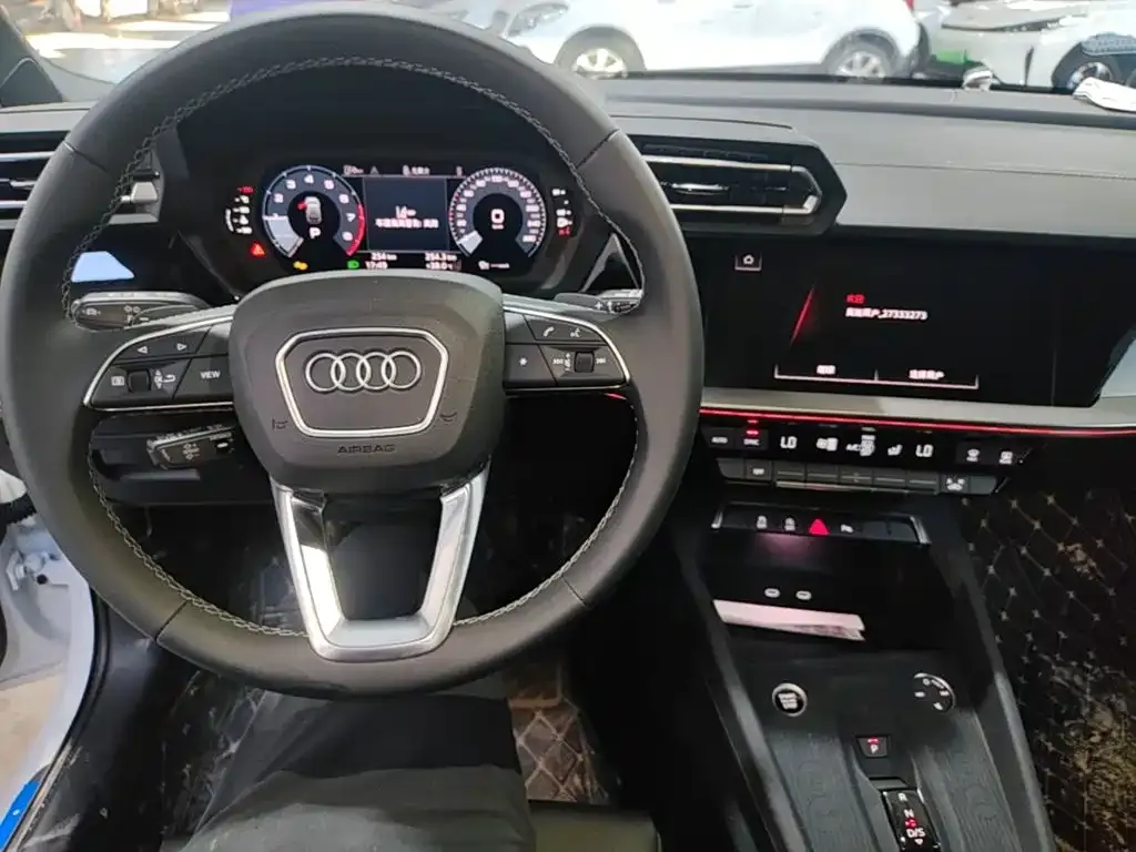 Audi A3 — фото 10