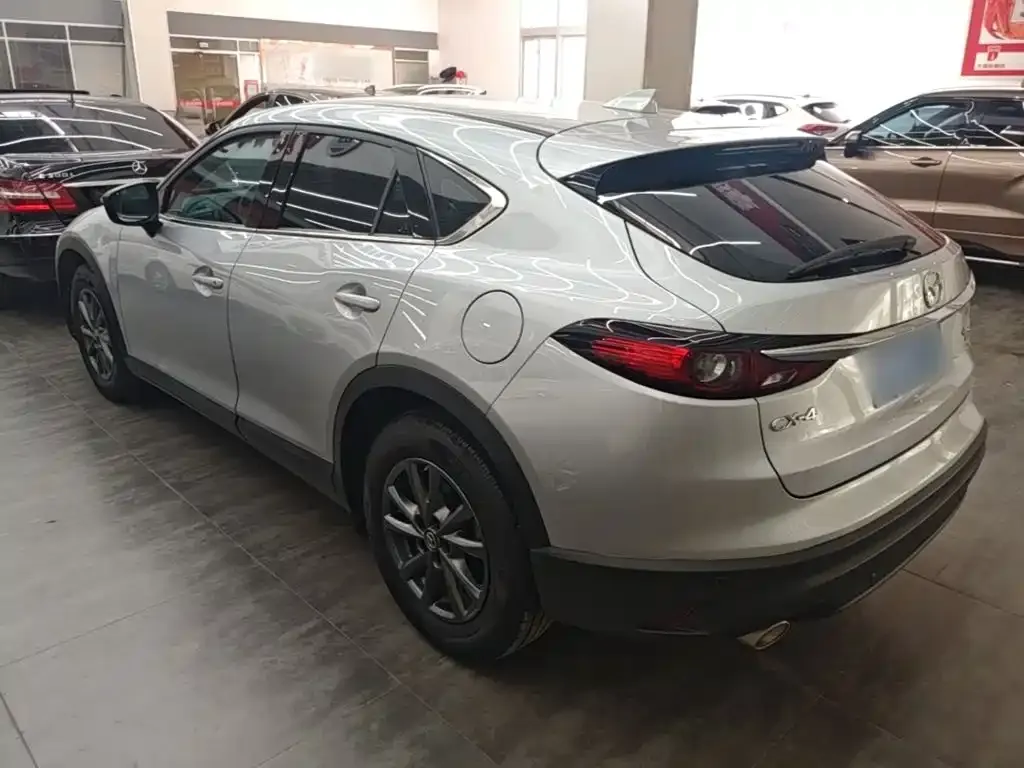 Mazda CX-4 — фото 9